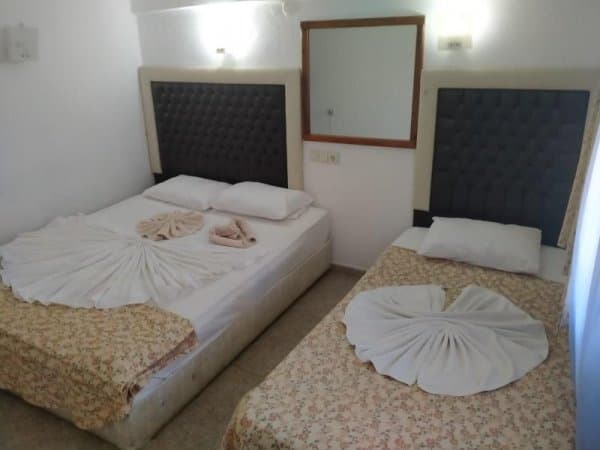 Aile Odası Ara Kapılı 4