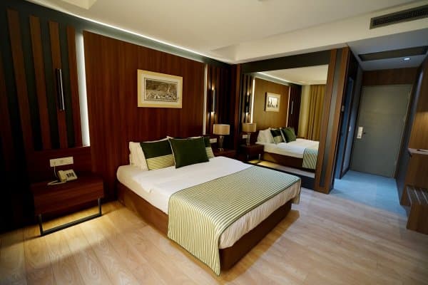 Superior French Oda, Deniz Manzaralı 1