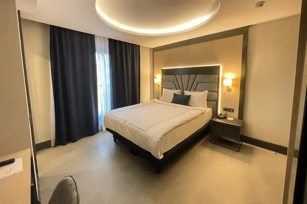 Deluxe Room, Deniz Manzaralı, Fransız Balkonlu 1