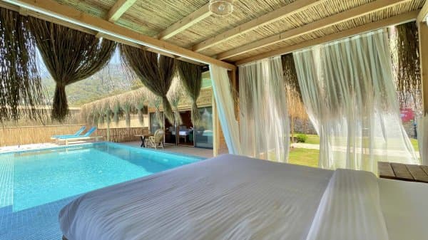 Kekik Suit ( Honeymoon  Deniz Manzaralı Özel Havuzlu ve Jakuzili ) 2