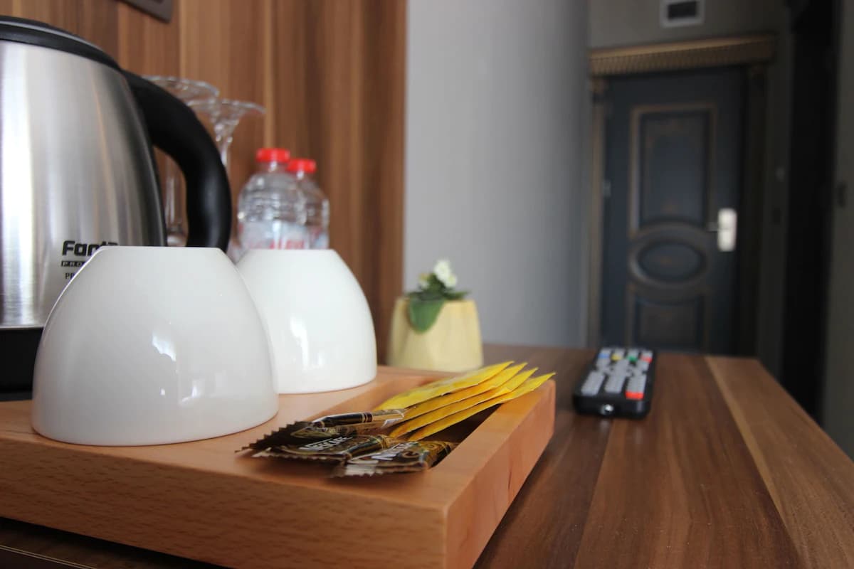 Deluxe Suit Balkonlu (4 kişilik 1 çift kişilik yatal 2 çekyat) 3