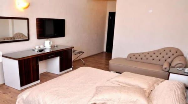 Çift Kişilik Oda 3