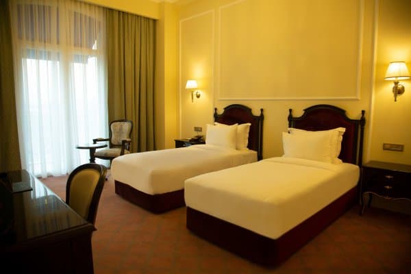 Deluxe Twin Room 2
