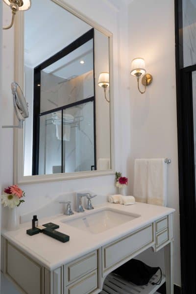 Deluxe Twin Room 4