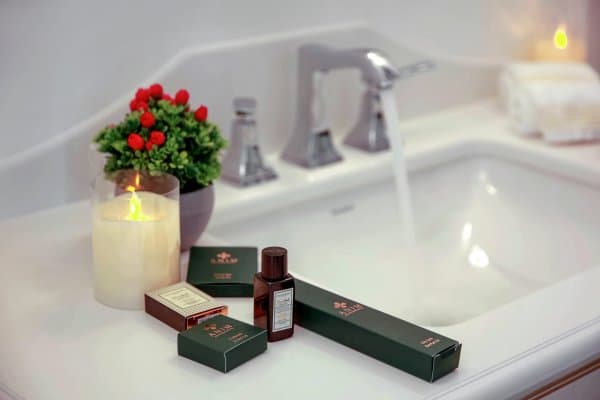 Deluxe French Room 4