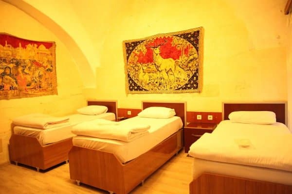 Üç Kişilik Standart Oda 4