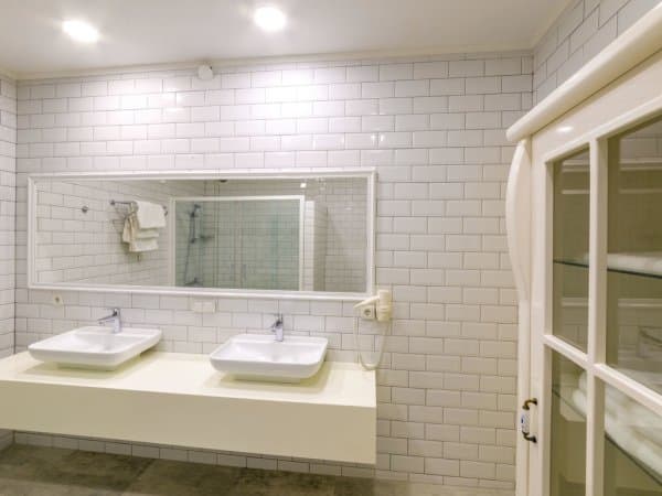 3 Kişilik Bal Badem Deniz Manzaralı 35 M2 3