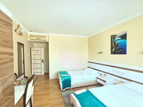 Double Room 4
