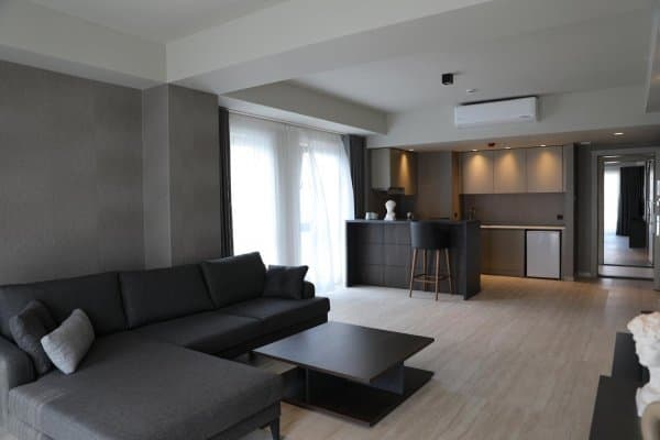 Aile Suite	 4