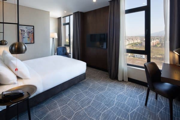 Handicapped Room King City View	 4