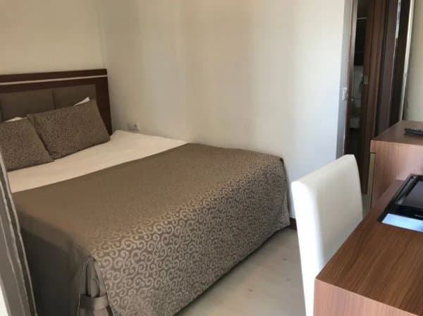 Balkonlu Ekonomik Oda 1