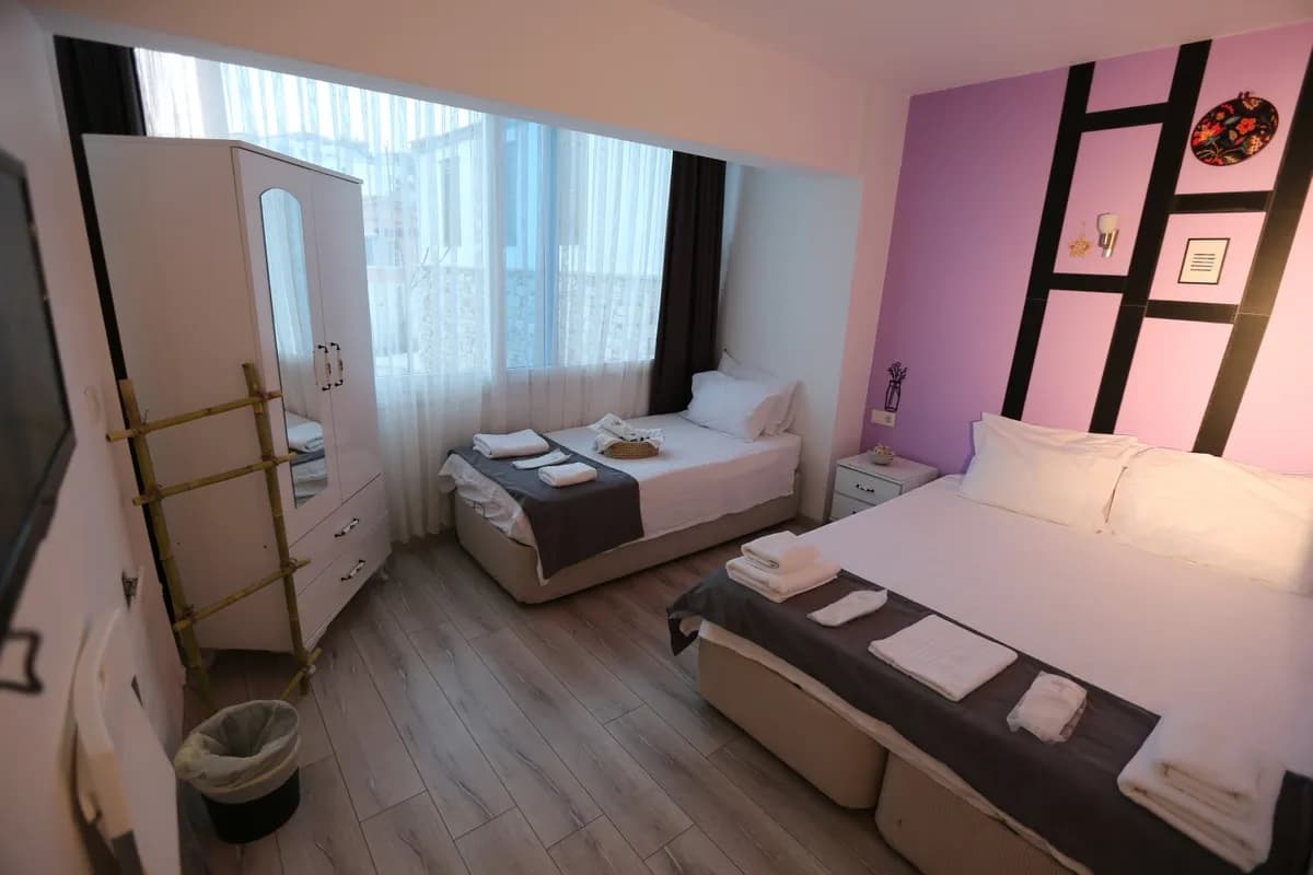 Comfort Oda, Sokak Manzaralı 2