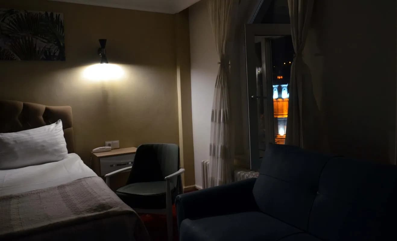Standart İki Kişilik Oda 3