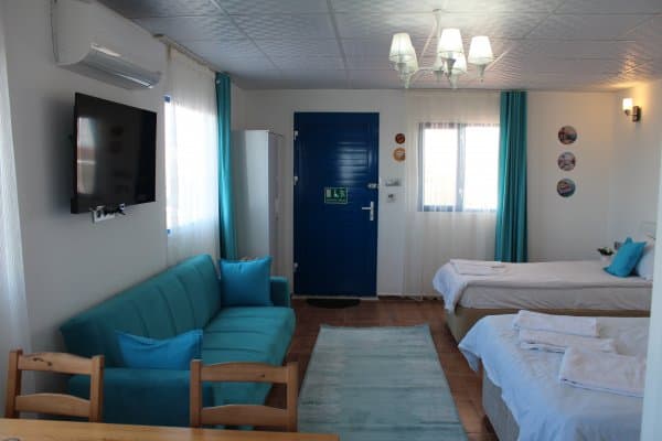 Sunset Triple Room 1 1