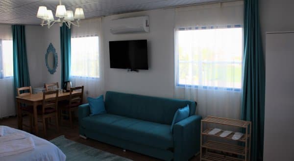 Sunset Triple Room 1 2