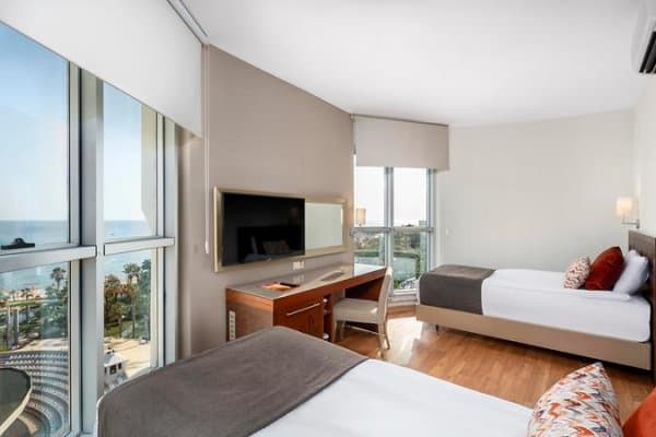 Deniz Manzaralı Aile Odası  2