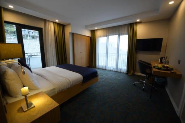 Deluxe Room Kısmi Deniz Manzaralı 3