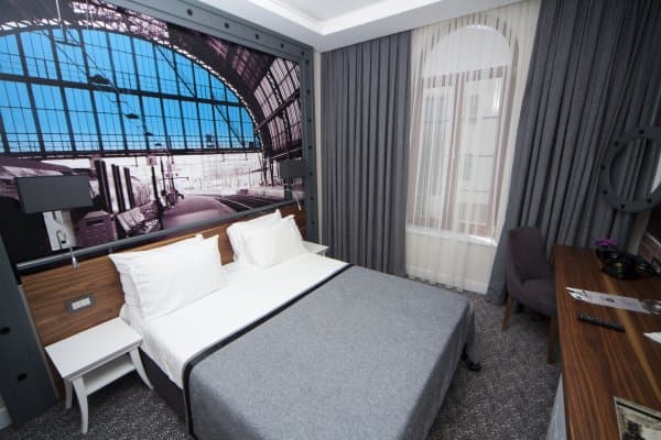 Superior Room City View 3