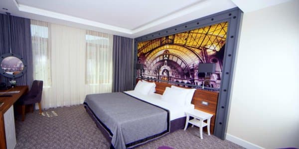 Deluxe Room City View 1