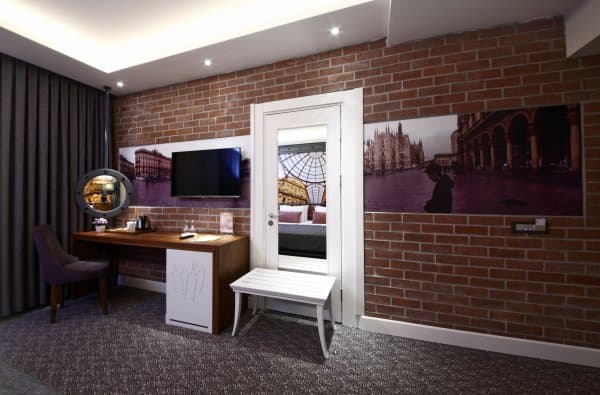 Deluxe Room Sea View 3