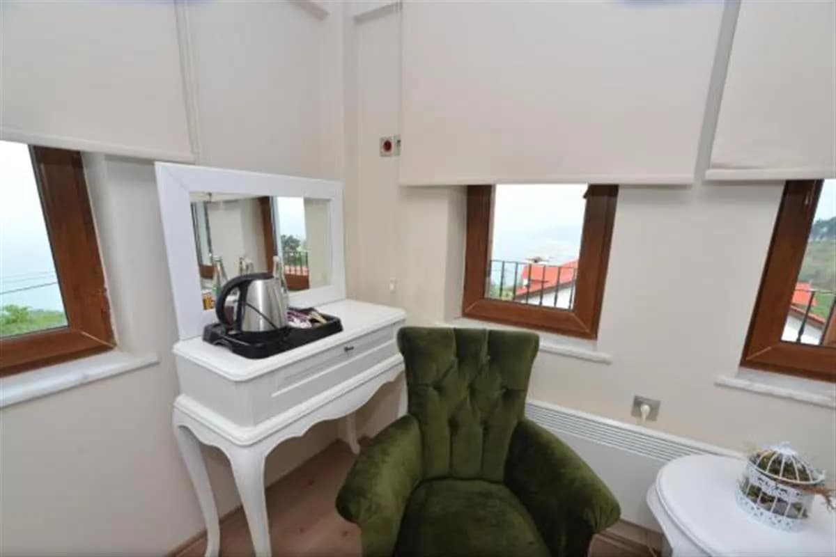 Deluxe Triple Oda	 3