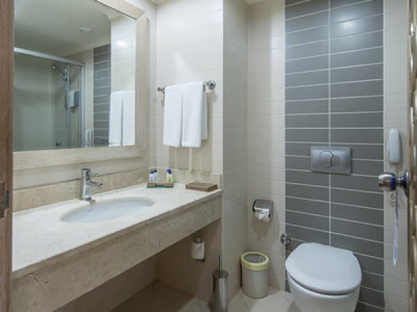 Kara Manzaralı Ranzalı Standart Oda 2