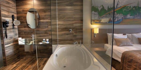 Executive Köşe Oda Küvetli 3