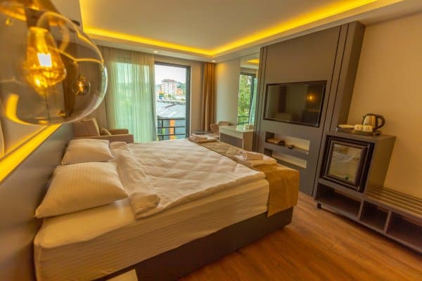 Junior Suit - Kısmı Deniz Manzaralı 3