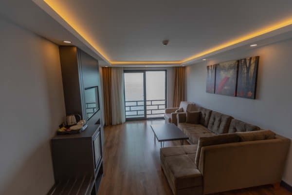 Superior Family Oda 3