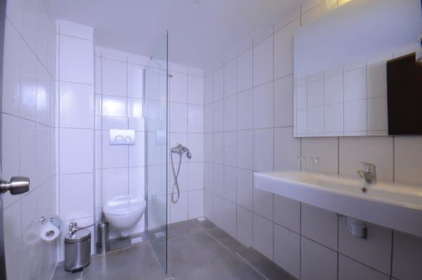 Standart Oda Havuz Manzaralı 4