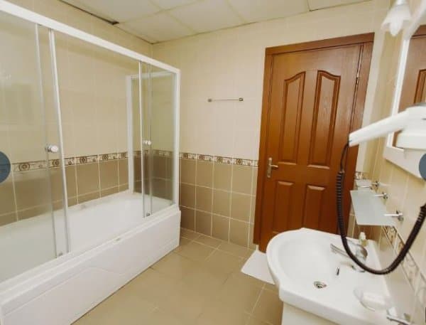 Standart Dört Kişilik Oda 3