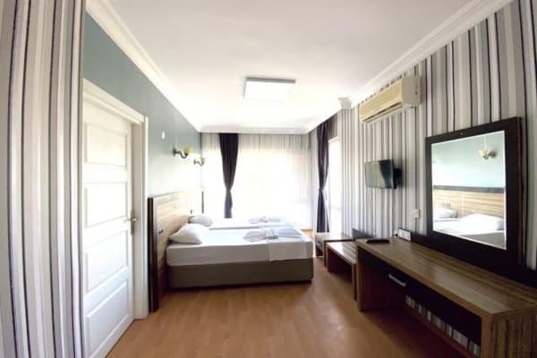 Standart Üç Kişilik Oda, Double+Tek Yatak 1