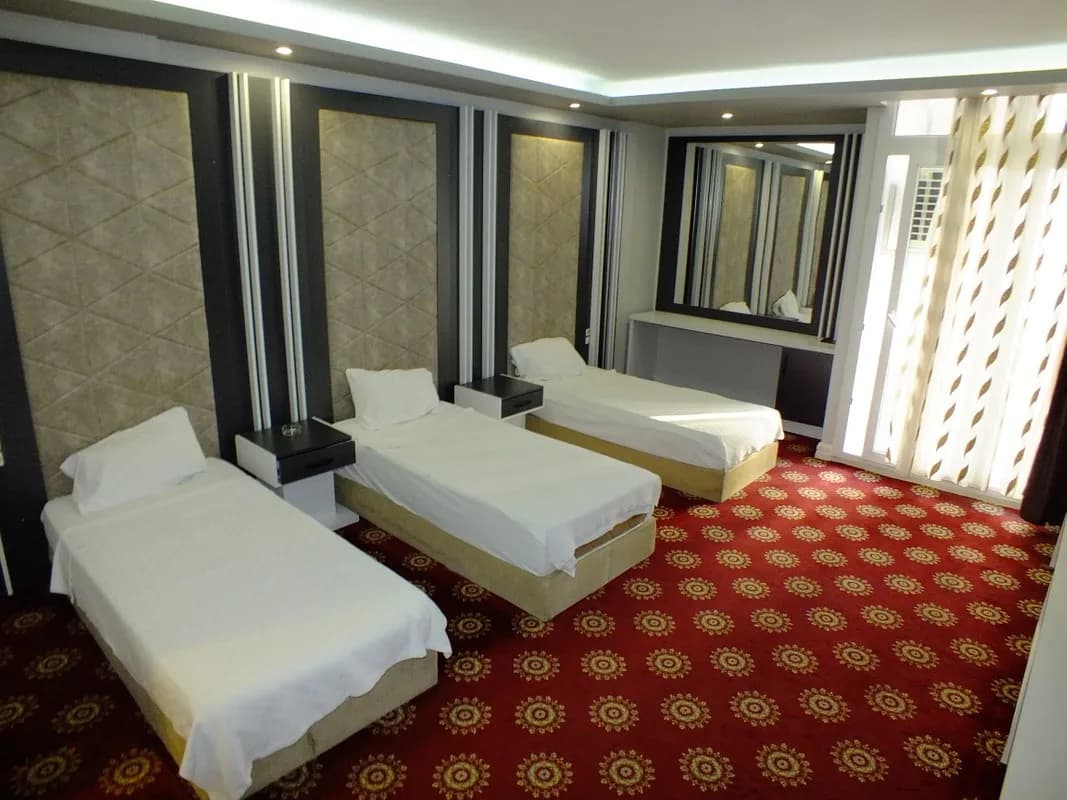 Standart Üç Kişilik Oda 3