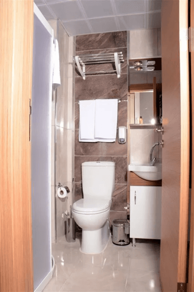 Tek Kişilik, Şehir Manzaralı 4