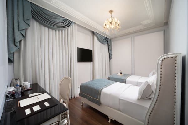 Classic Twin Room City View	 2