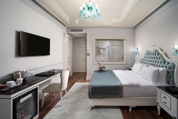 Deluxe Double Room City View	 2