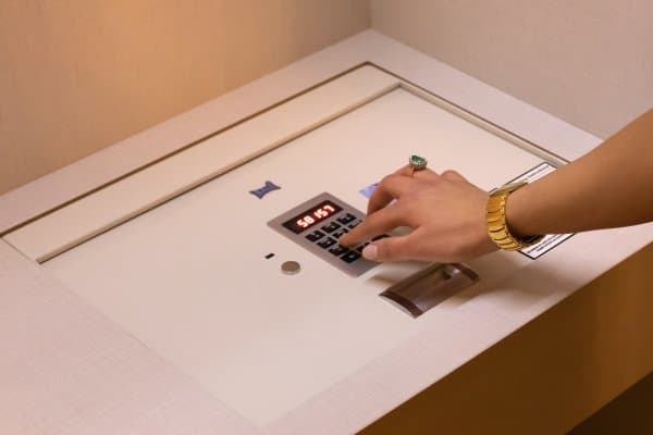 Deluxe Double Room Sea View	 4