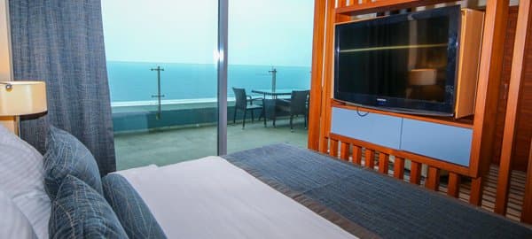 Apart Suite Room - Land View 1