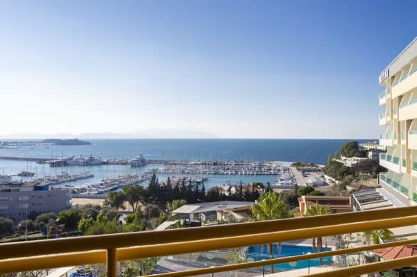 Deniz Manzaralı Standart Oda 3