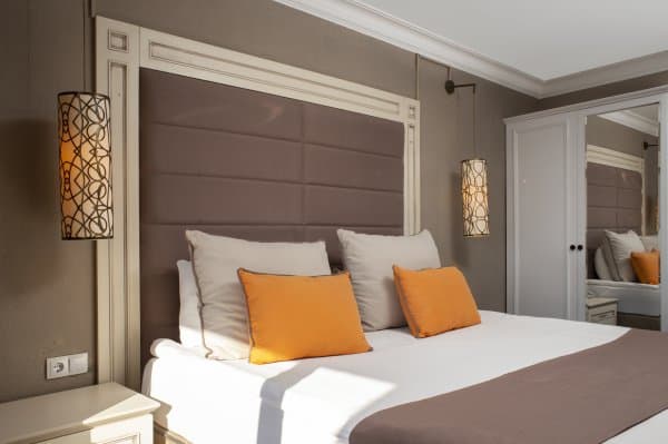 Kara Manzaralı Standart Oda 1