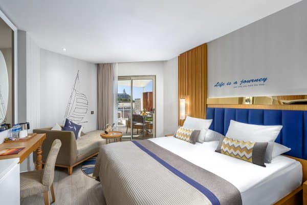 Teras Jakuzili Standart Oda 1