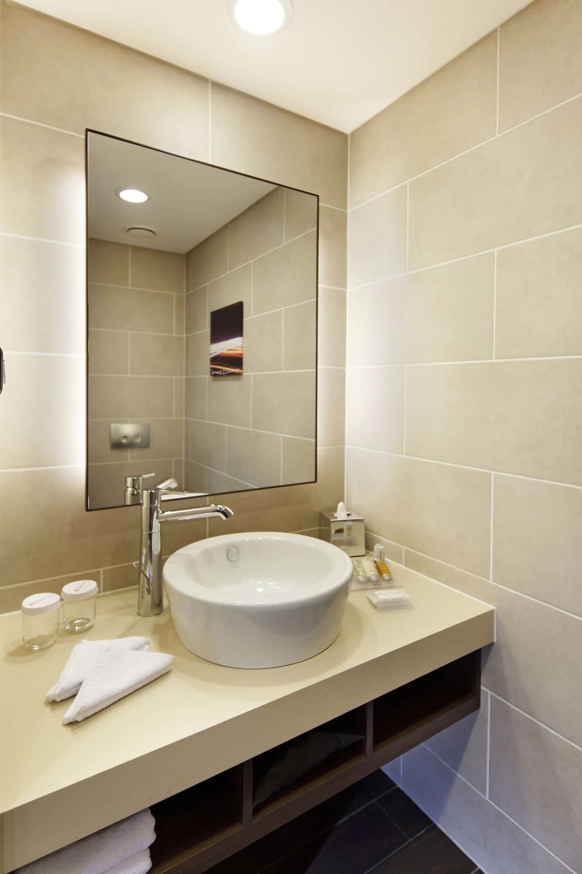 Twin Room 4