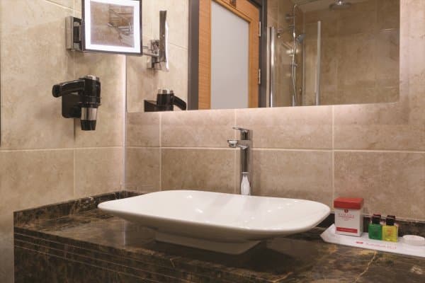 Connection Oda, Şehir Manzaralı 3