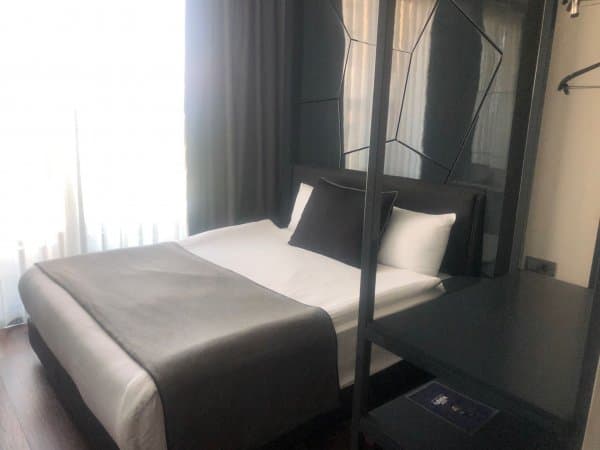 Standart Oda İç Mekan Manzaralı 2