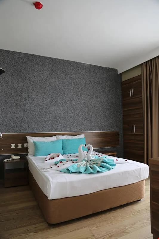 Standart Yandan Deniz Manzaralı Oda 1