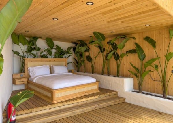 Karanfil ( %99 Privacy Deniz Manzaralı Özel Havuzlu ve Jakuzili ) 1