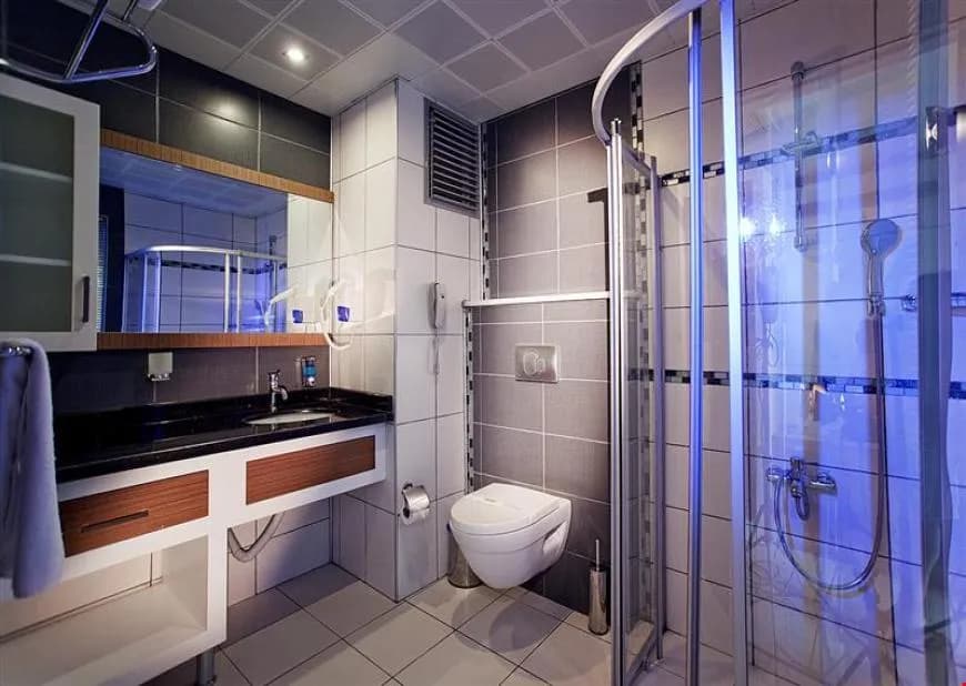 Standart Oda Deniz Manzaralı Balkonlu 4