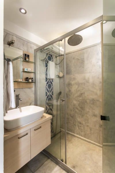 Deniz Manzaralı Mavi Suite Oda 4