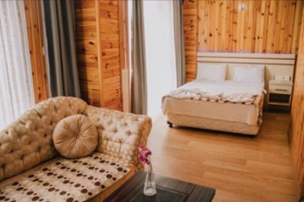 Geniş Jakuzili Deluxe Suit 3