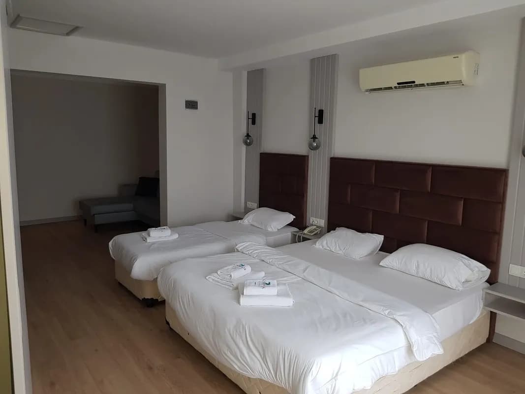 Deluxe Üç Kişilik Oda 3